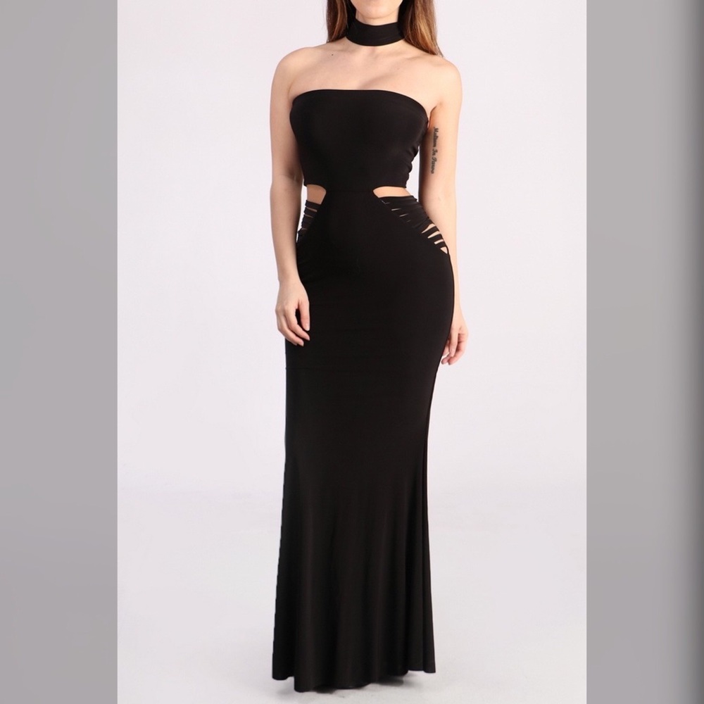 KELSEY BLACK  CHOCKER ACCENTED DRESS